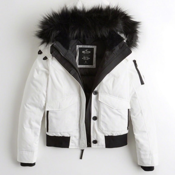 hollister white coat